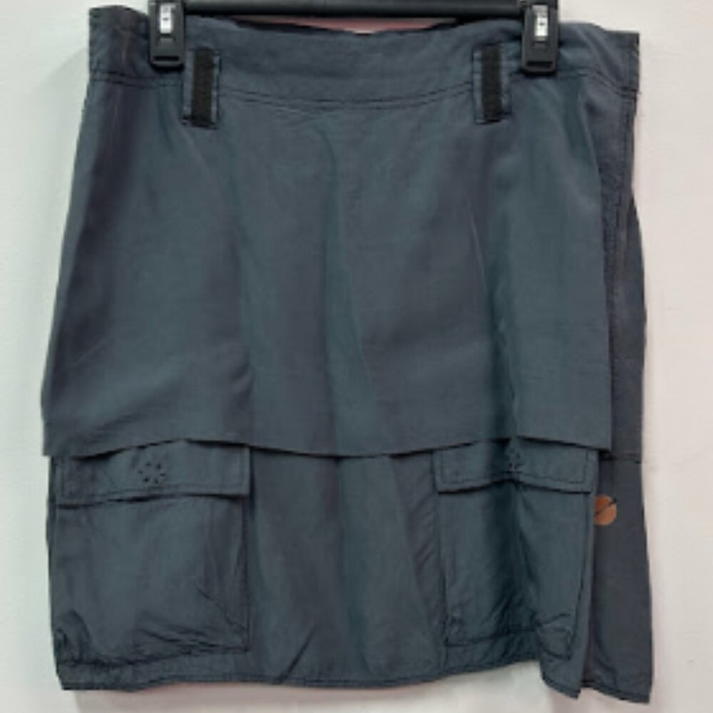 Hugo Boss, Sz 4, Gray skirt, tiered skirt